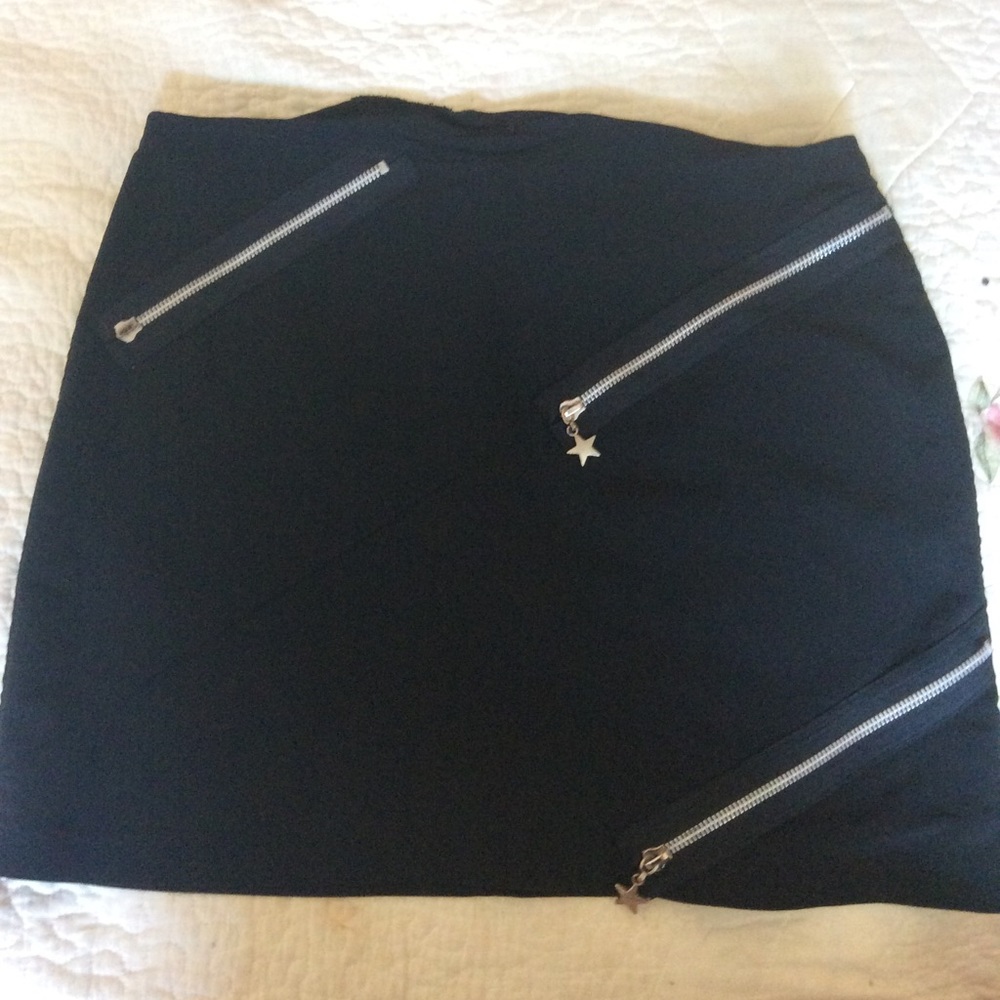 Black skirt